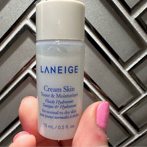 Laneige toner - Picture 3 of 5
